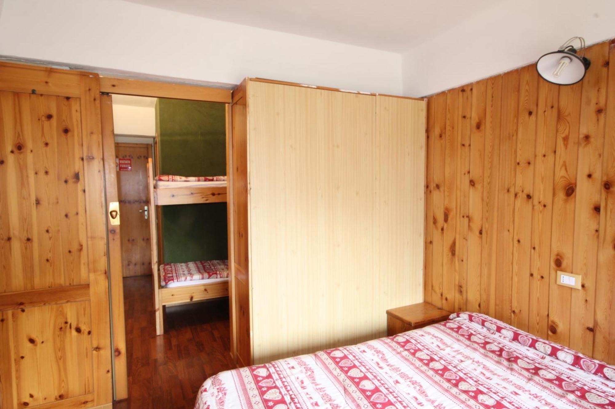 Marilleva 1400 Appartamenti Montana Kamer foto