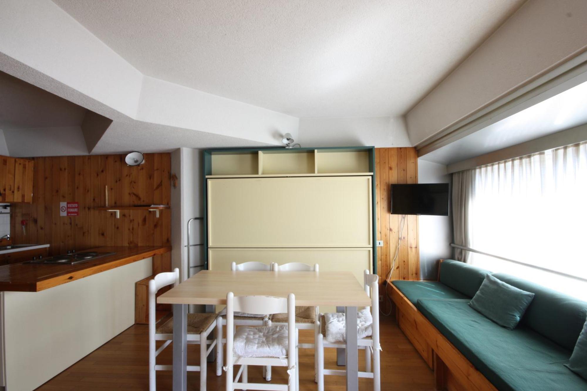 Marilleva 1400 Appartamenti Montana Kamer foto